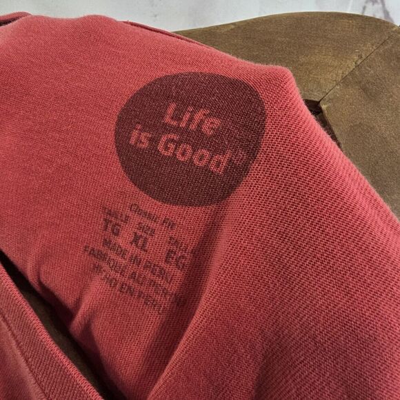 Life Is Good T Shirt Mens XL Snowman Red Tee Long Sleeve Classic Fit Together - Picture 3 of 12